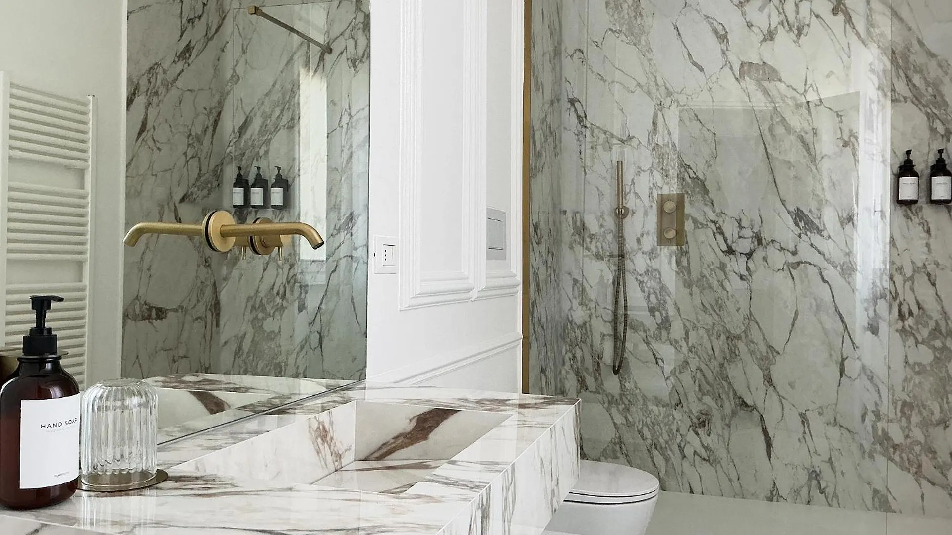 Floris Luxury Apartment New Florence